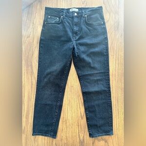 Zara Relaxed Fit Mom Jeans Size 8 Black Denim Casual High Waisted